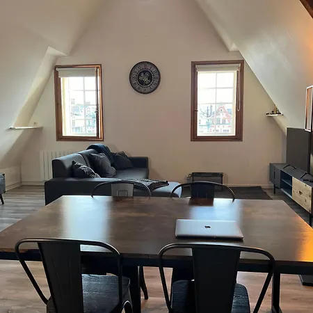 Le Heros - - Familial - Spacieux - Parking Public Proche * アラス